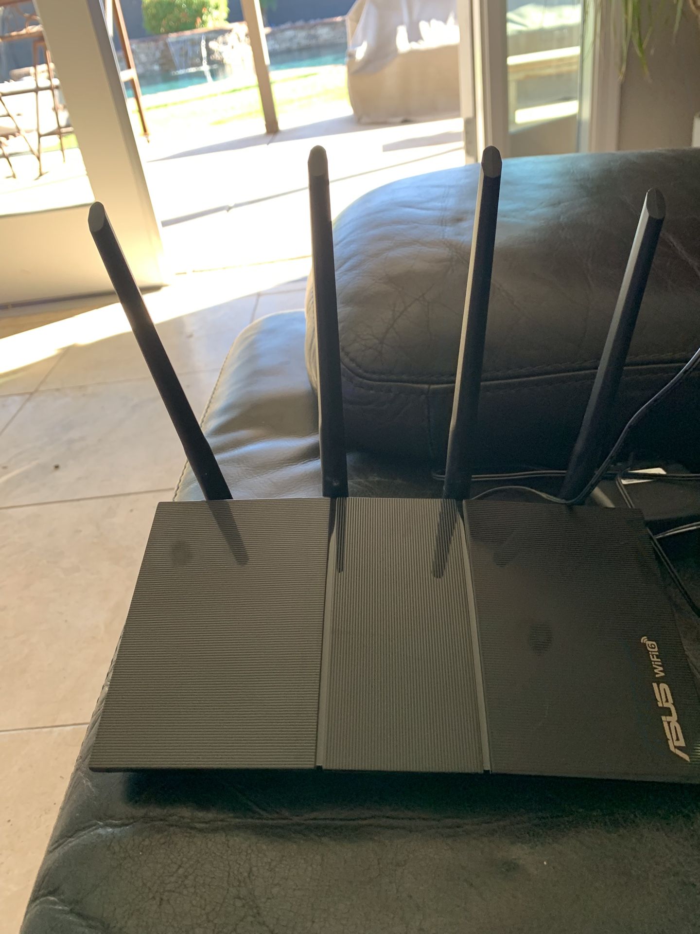 Wireless Router-ASUS Dual Band  WiFi 6 Extendable
