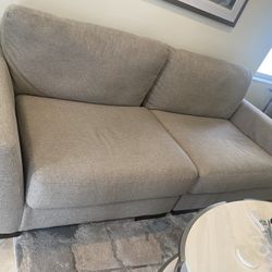 Sofa / Couch
