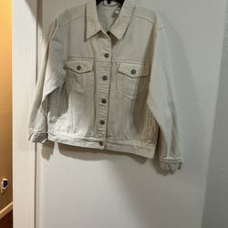 Bill Blass white jeans women’s jacket size L  Excellent Condition 