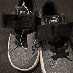 Girl Puma Size 9 
