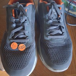 Skechers Men's Size 7