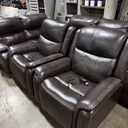 New Barcalounger Bryson Brown Leather Power Rocker Recliner with Power Adjustable Headrest