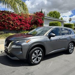 2022 Nissan Rogue SV AWD