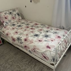 Ext bed frame with slatted bed base, white