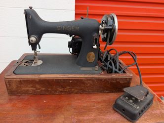 Singer 99 sewing machine