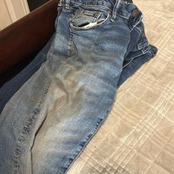 Blue Jean Pants Of Many Sizes (cont.)