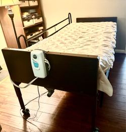 Full Electric Basic Homecare Hospital Style Bed