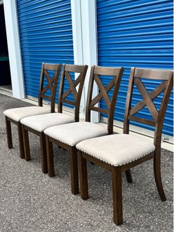 DINING CHAIRS WOOD NAILHEAD