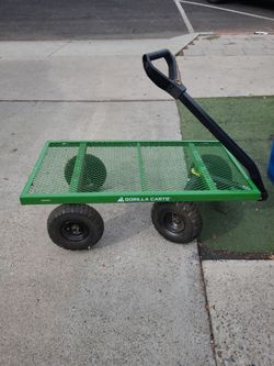 Gorilla Carts Steel Mesh Flatbed Garden Wagon