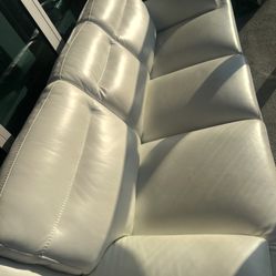 White Pleather Sofa : Rooms To Go. 