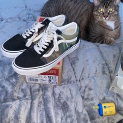 Camo Vans Men’s Size 8.5 