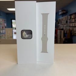 Apple Watch Series 9 45mm Starlight New Sealed with Full year Apple care