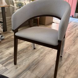 TRUMAN - MID-CENTURY MODERN GREY + WALNUT DINING CHAIR