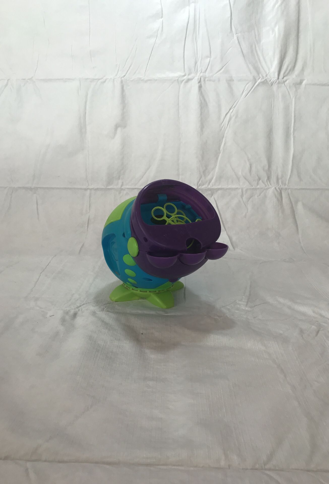 Bubble maker
