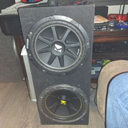 2 Kicker 12s And 1000 Watt Amp 