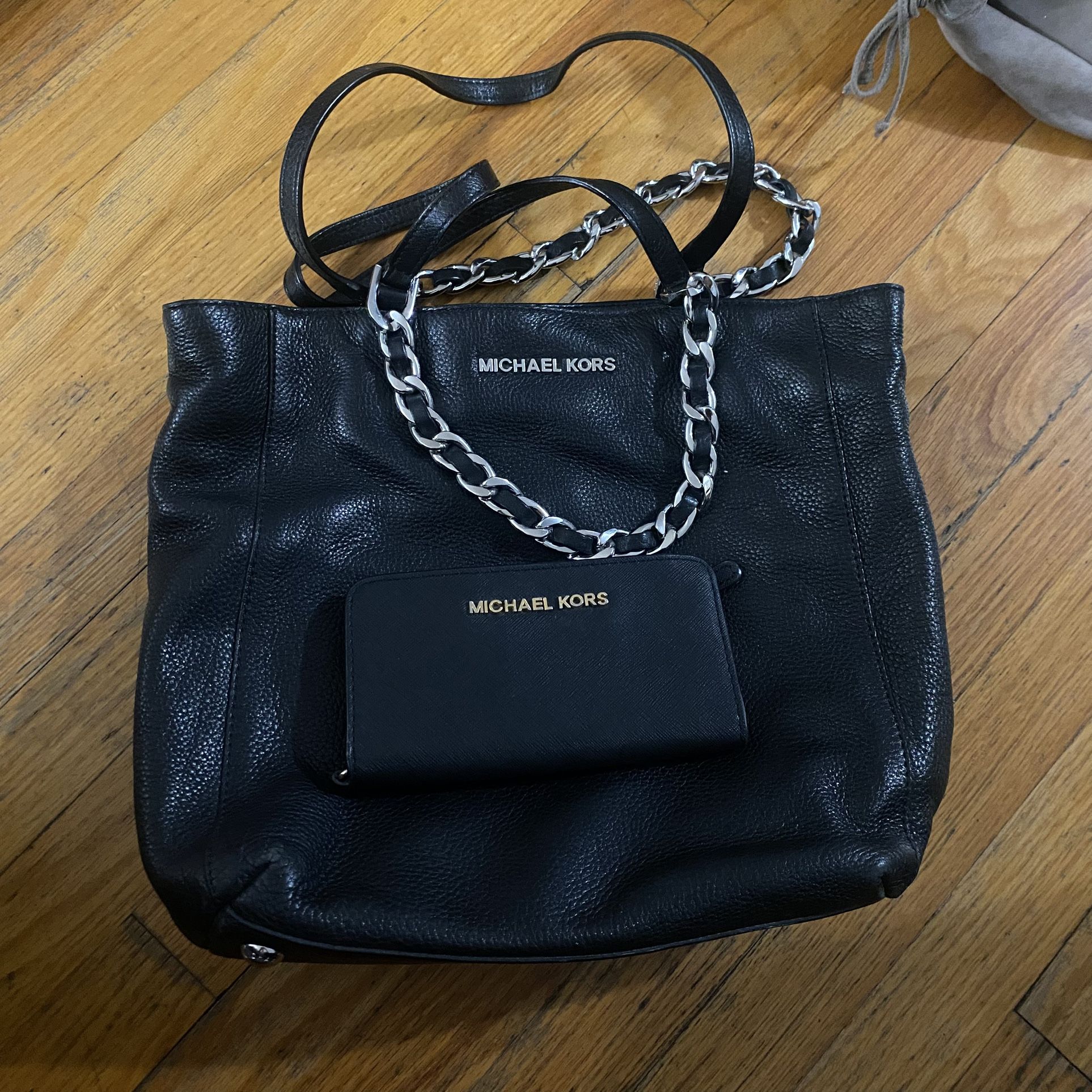 Michael Kors Purse & Wallet