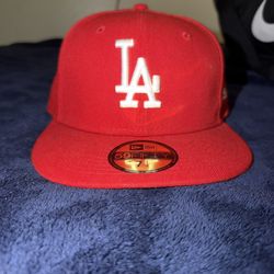 4 New Era Hats 1 Vans Suede Hat 