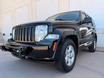 2010 JEEP LIBERTY SPORT, 4WD, CLEAN AUTO-CHECK, COLD AC, RUNS GREAT, FINANCE AVAILABLE 🚘