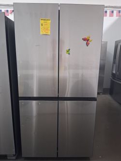 New Open Box Samsung 4 Door Refrigerator with Beverage Center