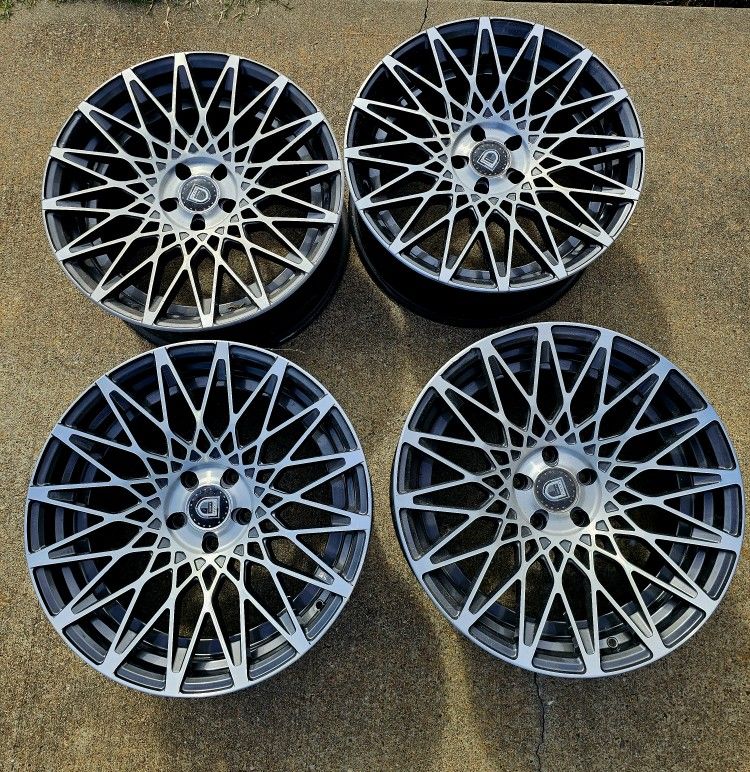 Lexani 20" Wheels