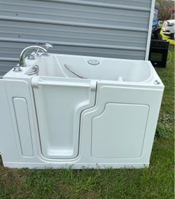 White Walk-In Bathtub with Chrome Faucet