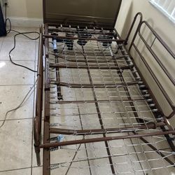 ELECTRIC HOSPITAL BED