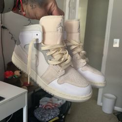 Jordan DQ3726-100