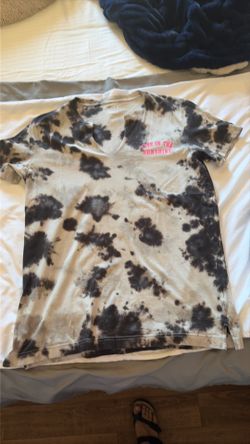 Women’s Blk/white Tshirt by Pink