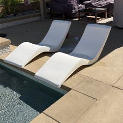 Pool Loungers