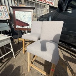 2 High Chairs 2x$35