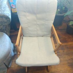 Glider/ Rocking Chair 
