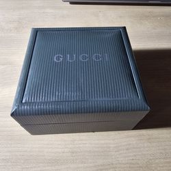 Gucci Timepiece 3900L
