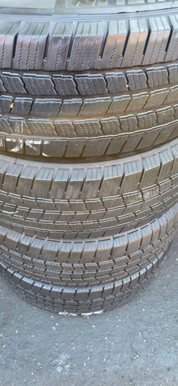 4 tires LT245/75r17 Michelin LTx MS