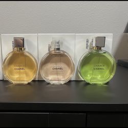 Woman / Men’s Perfumes