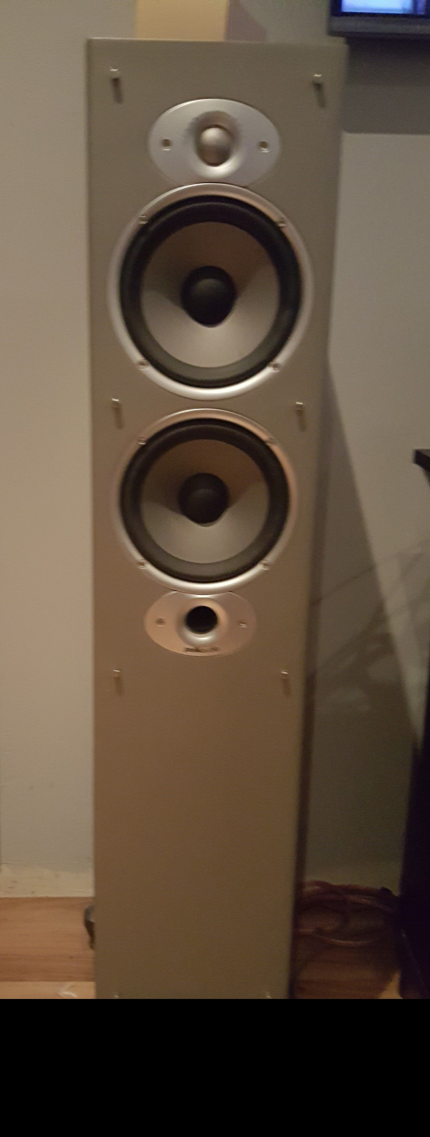 Twin Polk Audio (Model Rti8) Tower Speakers w/Sub Woofer