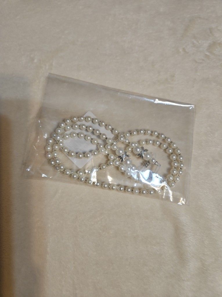 eye glass chain