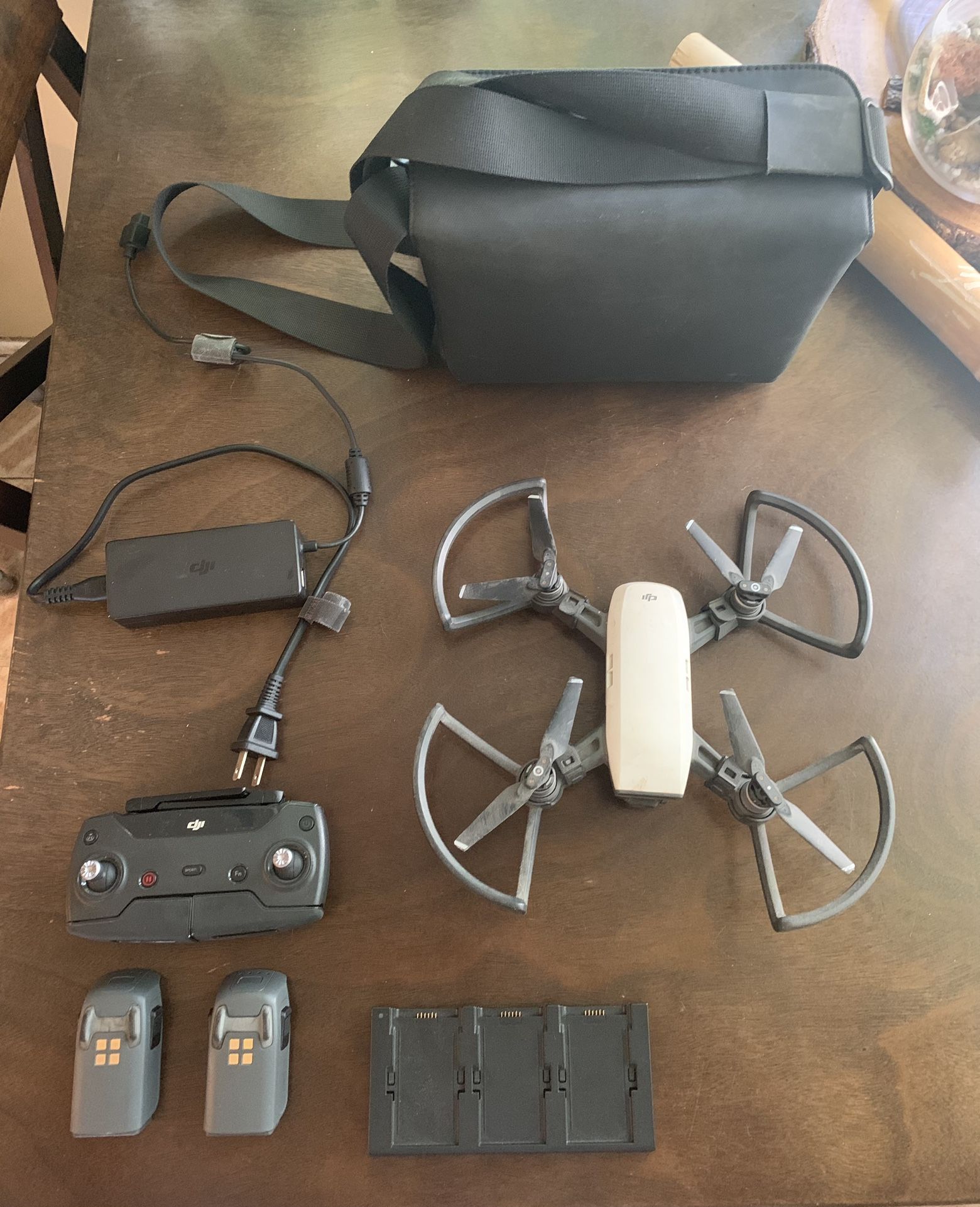 DIJI Camera DRONE With Case