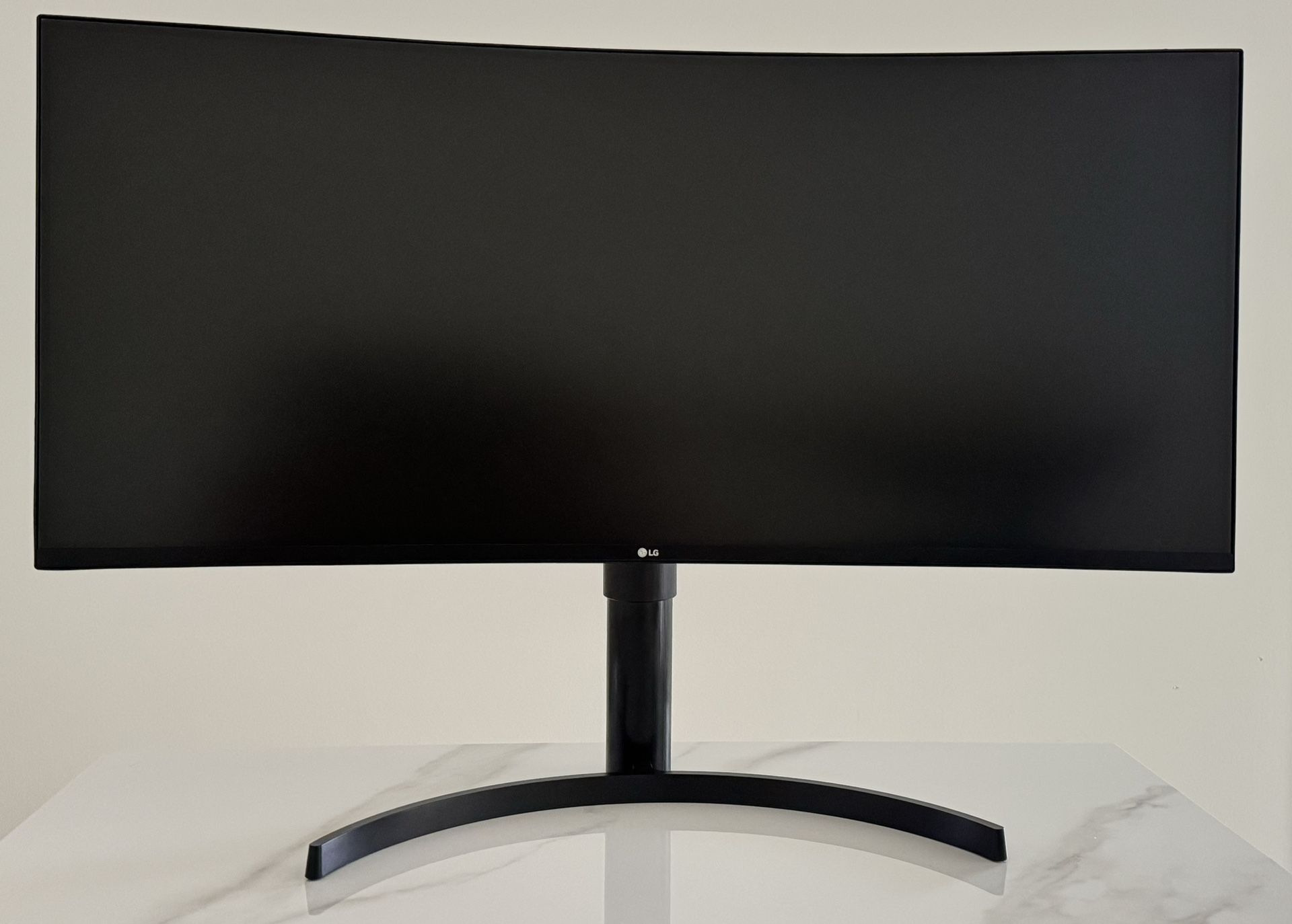 LG UltraWide Curved Monitor- Excellent Condition!