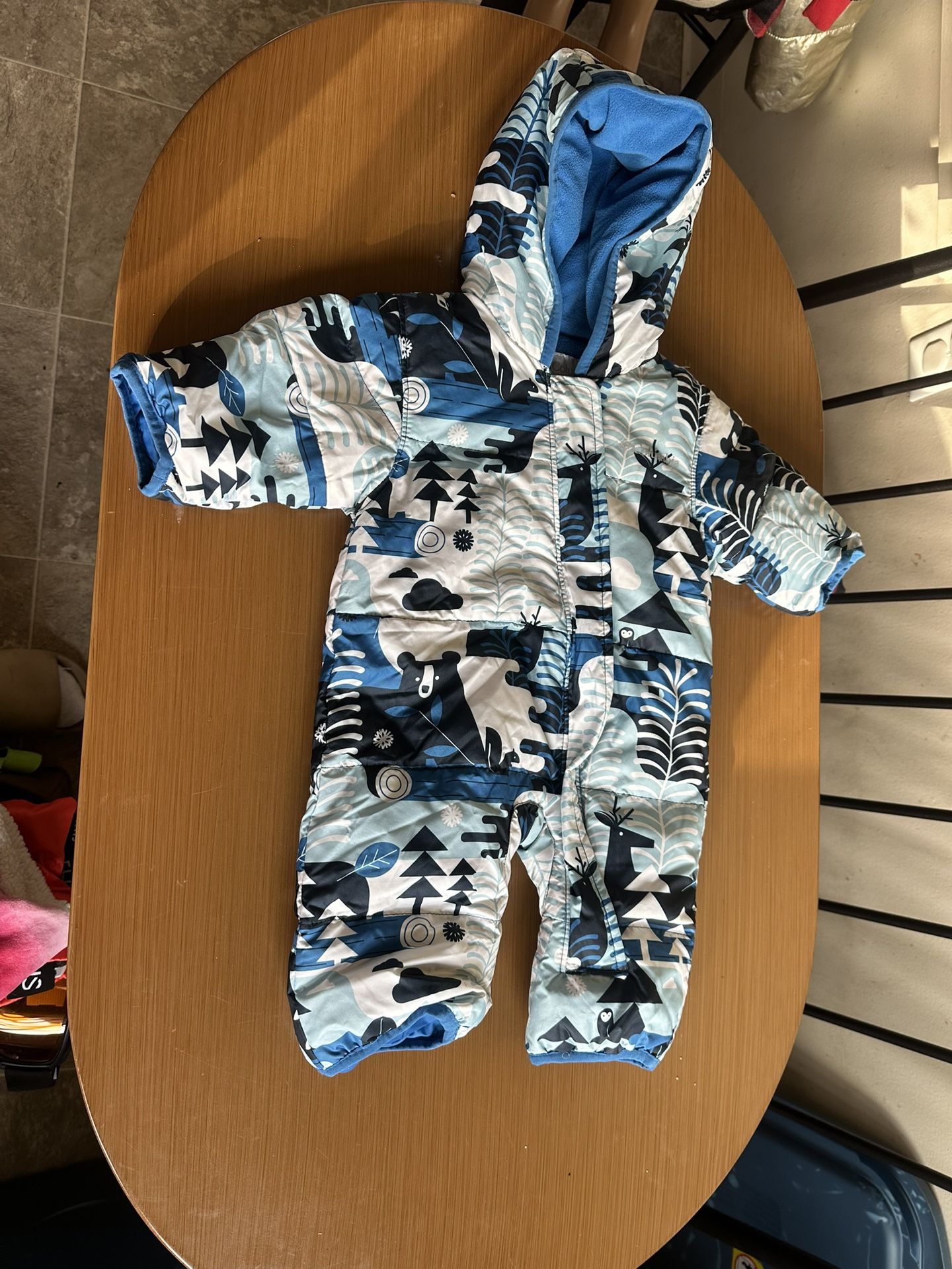 Snow Kids Suit 