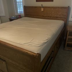 King Size Bed Complete Sleigh Bed With Under The Bed Drawers In Great Condition Less Mattress
