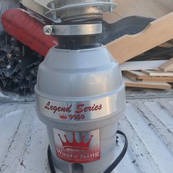 Garbage Disposal Great Condition 60.00