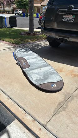 Surfboard bag
