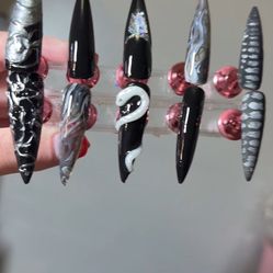 Press On Nails 