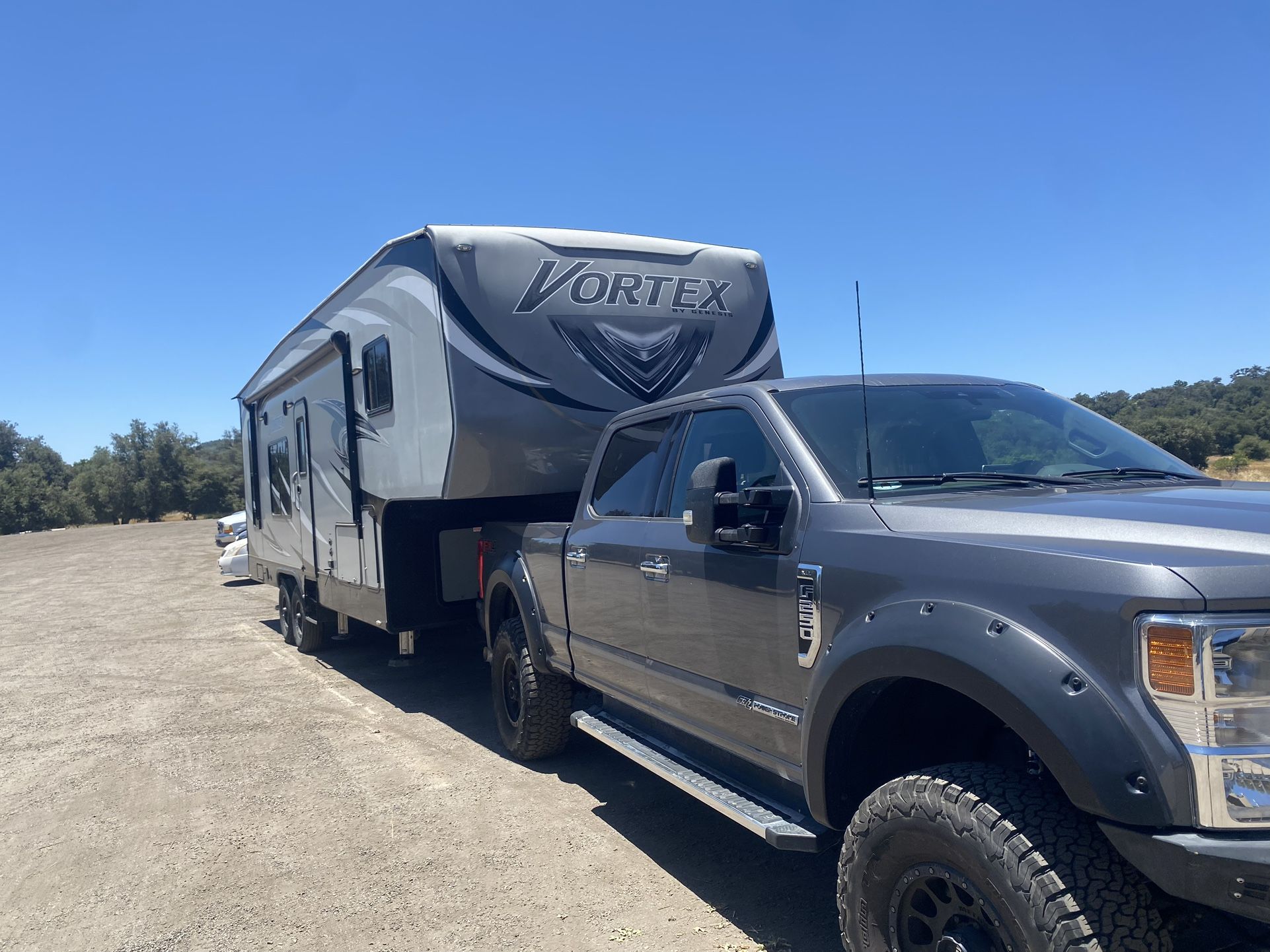 2019 Vortex 2815 v