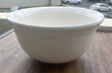  Vintage Ceramic Mixing Bowl 13 Inches