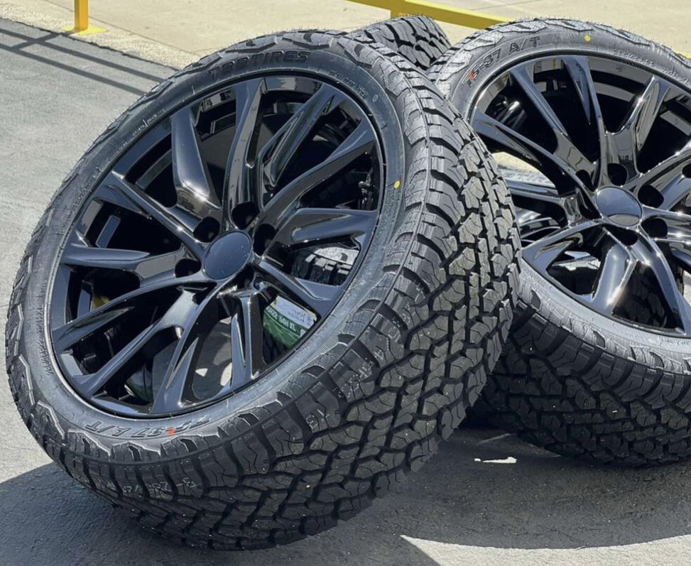 2024 Black Wheels Rims and Tires 22
