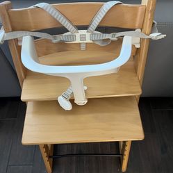 Stokke Tripp Trapp High Chair With harness