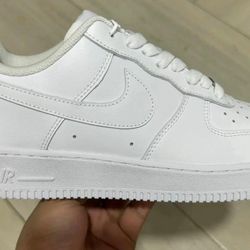 Nike shoes for cheap