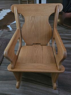 Amish like new kids rocking chair