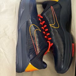 Nike Kobe 5 Caitlyn Clark Size 8